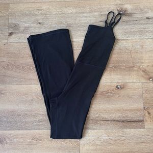 aritzia wilfred black jumpsuit xs